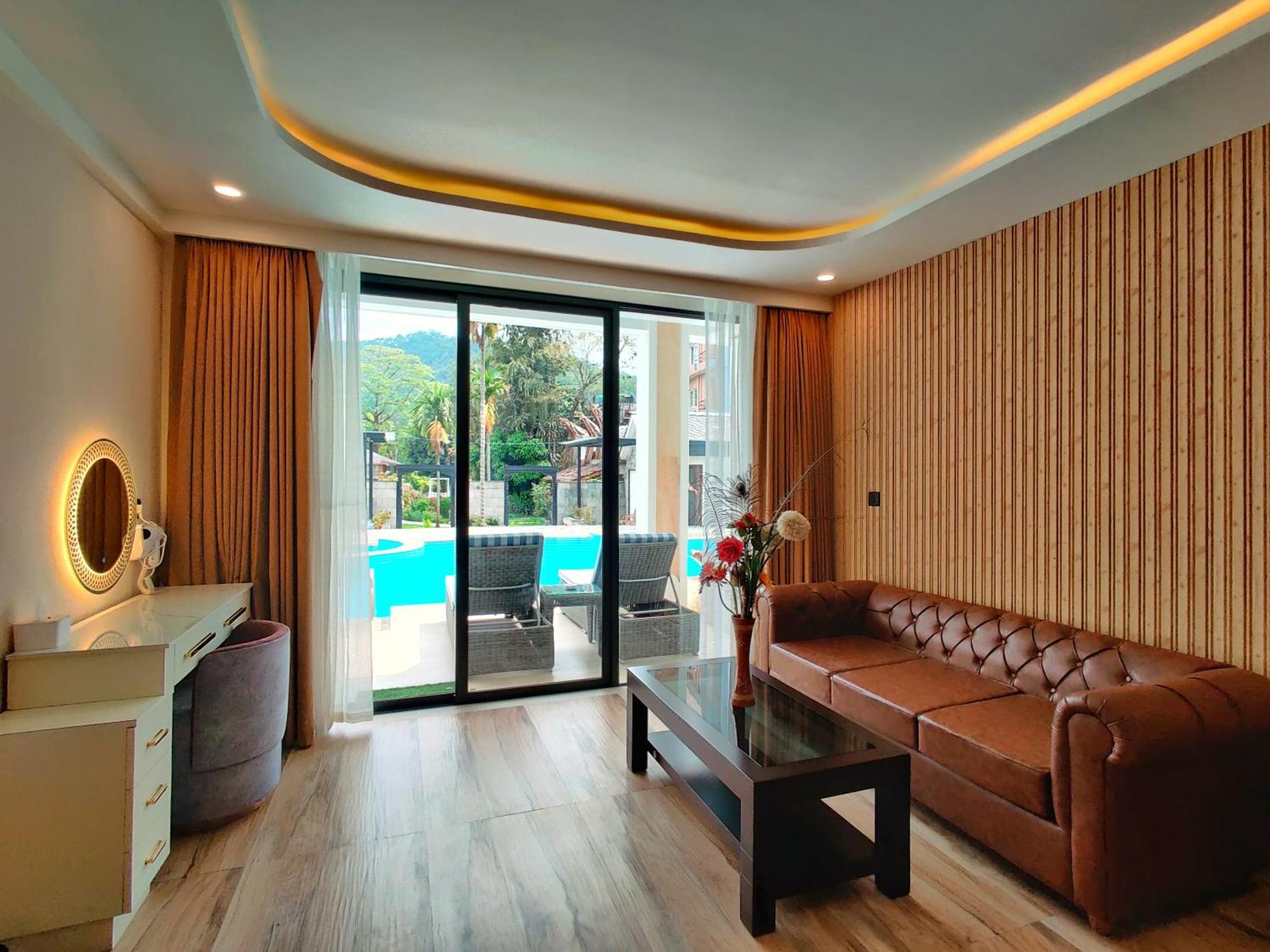 פוקהרה Lake View Resort מראה חיצוני תמונה